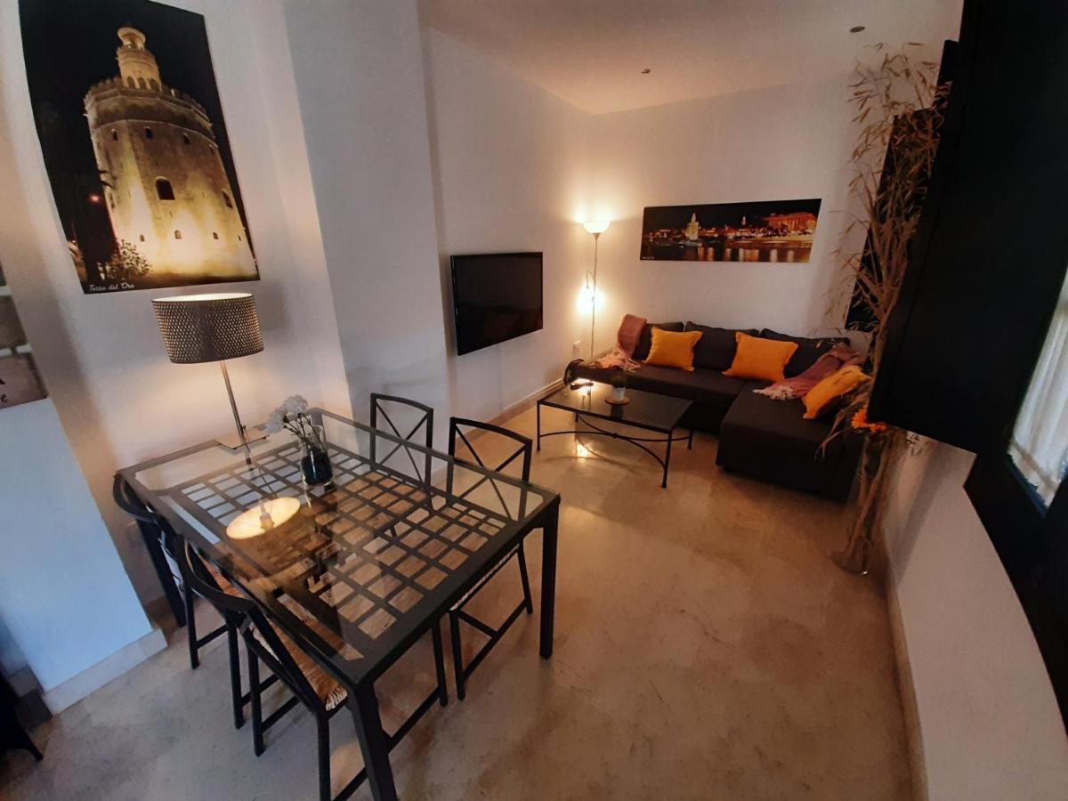 Apartamento Con Encanto En Patio Sevillano Екстериор снимка