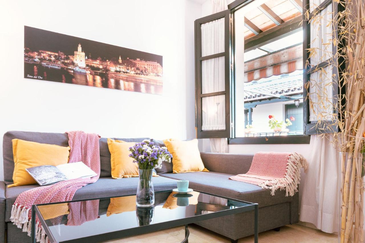 Apartamento Con Encanto En Patio Sevillano Екстериор снимка