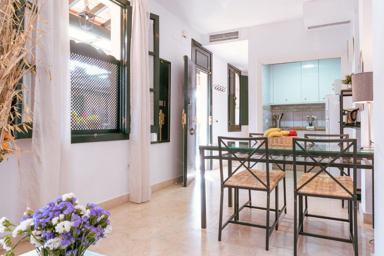 Apartamento Con Encanto En Patio Sevillano Екстериор снимка